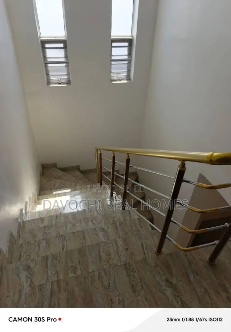 4bdrm Duplex in Orchid Road, Lekki Phase 2 for rent in Lekki Phase 2