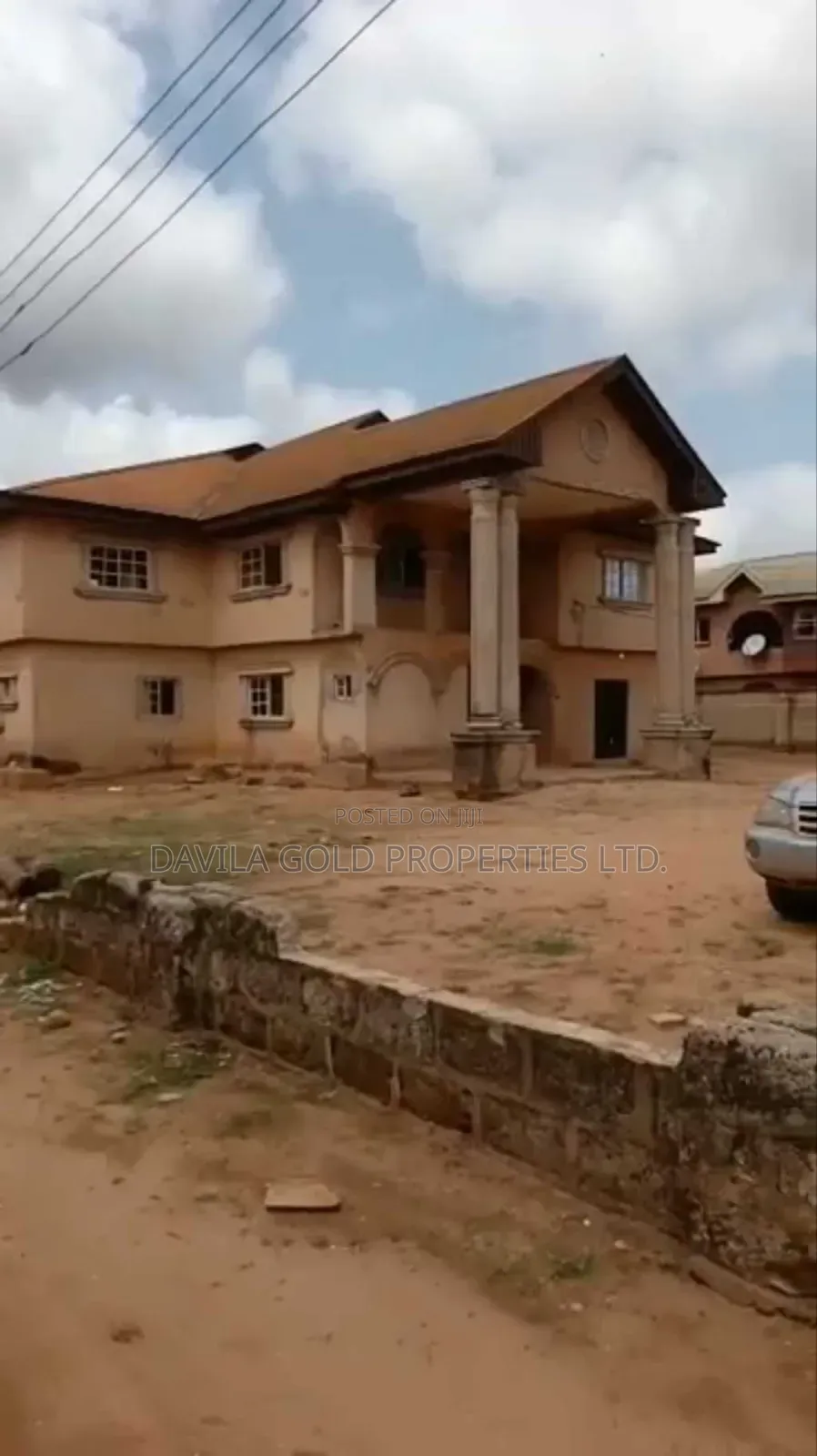 11bdrm Duplex in Benin City for sale in Benin City