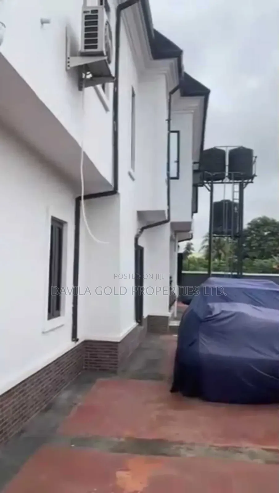 8bdrm Duplex in Benin City for sale in Benin City