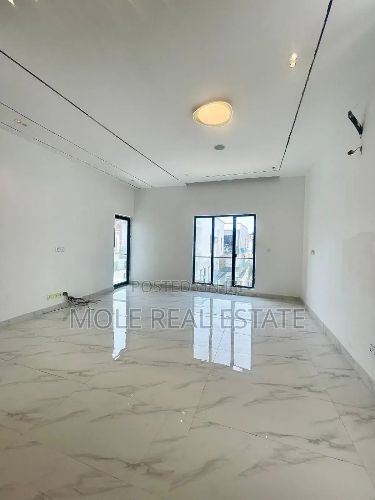 Furnished 5bdrm Duplex in Leki, Lekki for sale in Lekki