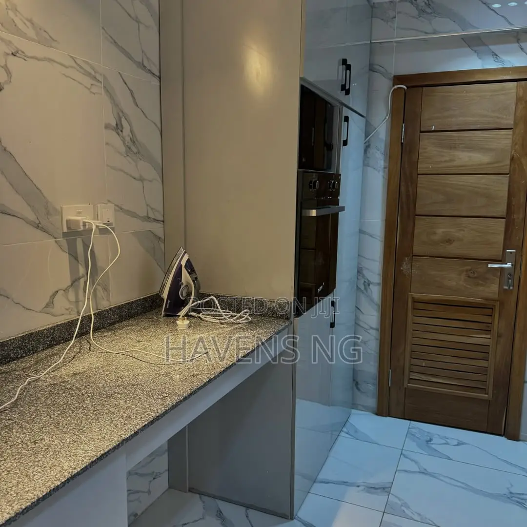 Elegant 3-Bedroom Apartment in Garki