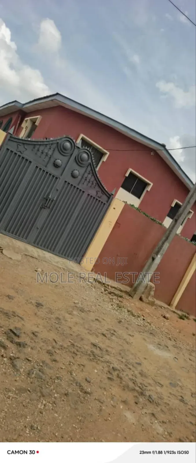 4bdrm Block of Flats in Alakuko for sale in Alakuko