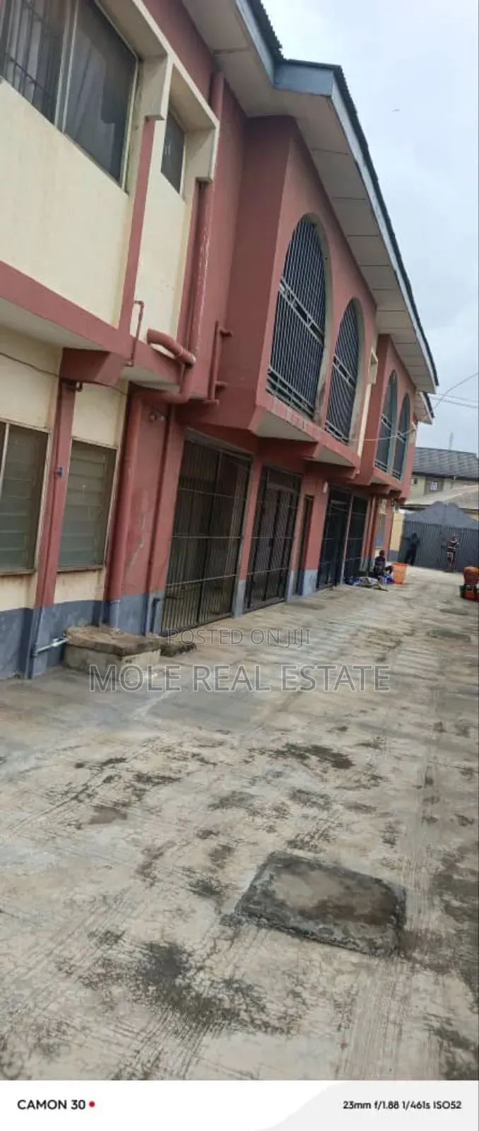 4bdrm Block of Flats in Alakuko for sale in Alakuko