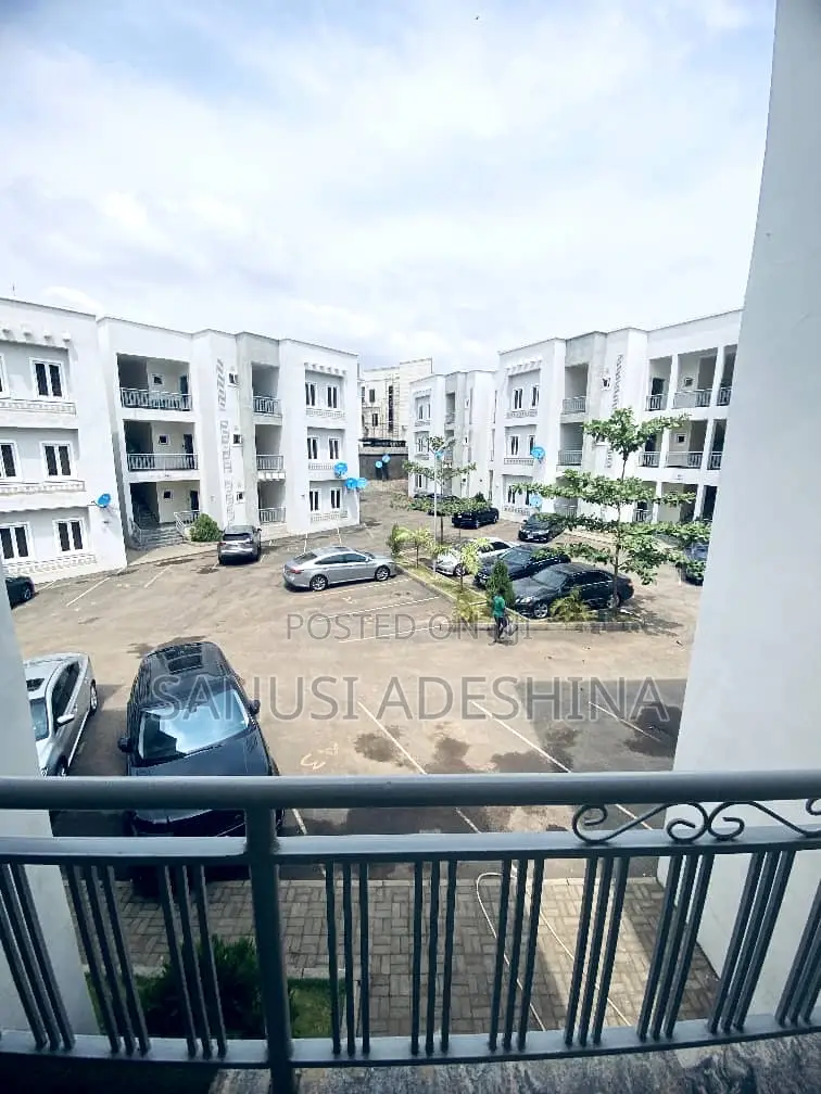 3bdrm Block of Flats in Katampe Extension At for sale in Katampe Extension