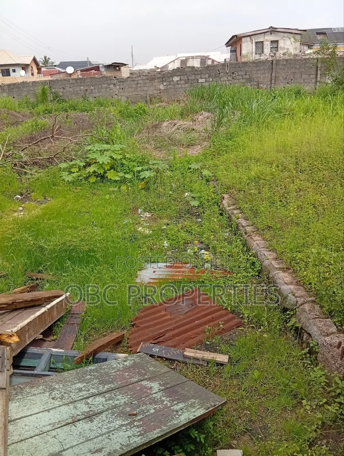 840sqm Fenced Land in Akoka