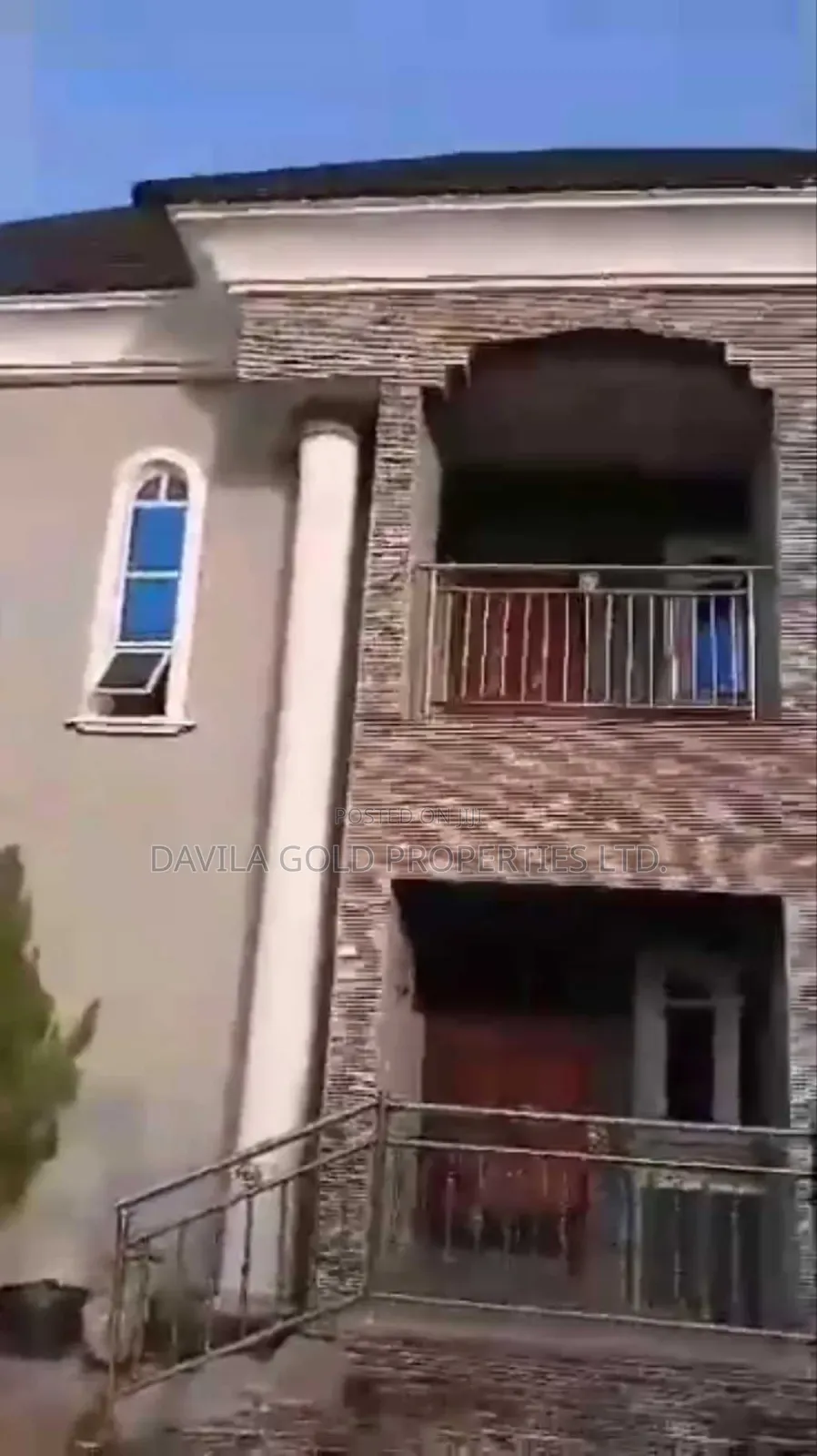 Furnished 8bdrm Duplex in Benin City for sale in Benin City