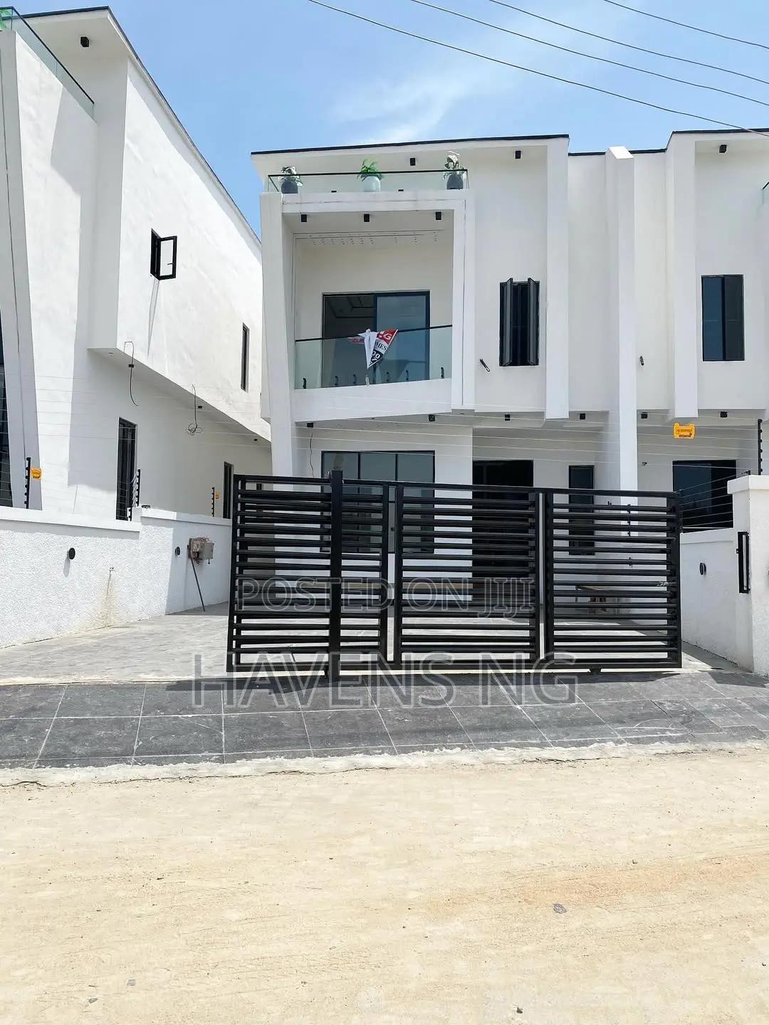 4bdrm Duplex in Abraham Adesanya Estate for sale in Abraham Adesanya Estate