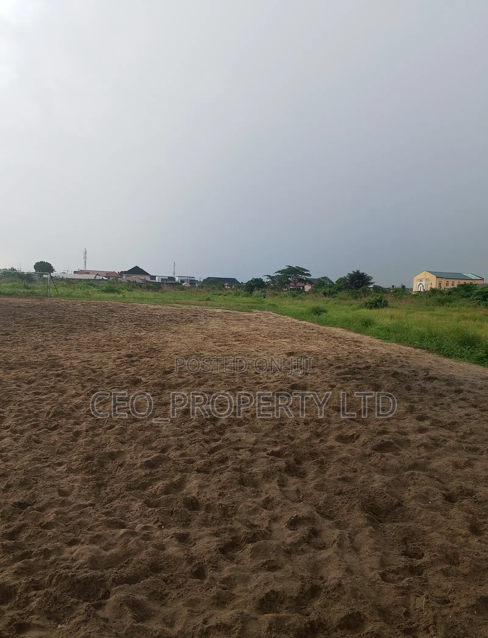 17 Acres ( 102 Plots) for Sell in Lakowe on the Road Side. in Lakowe