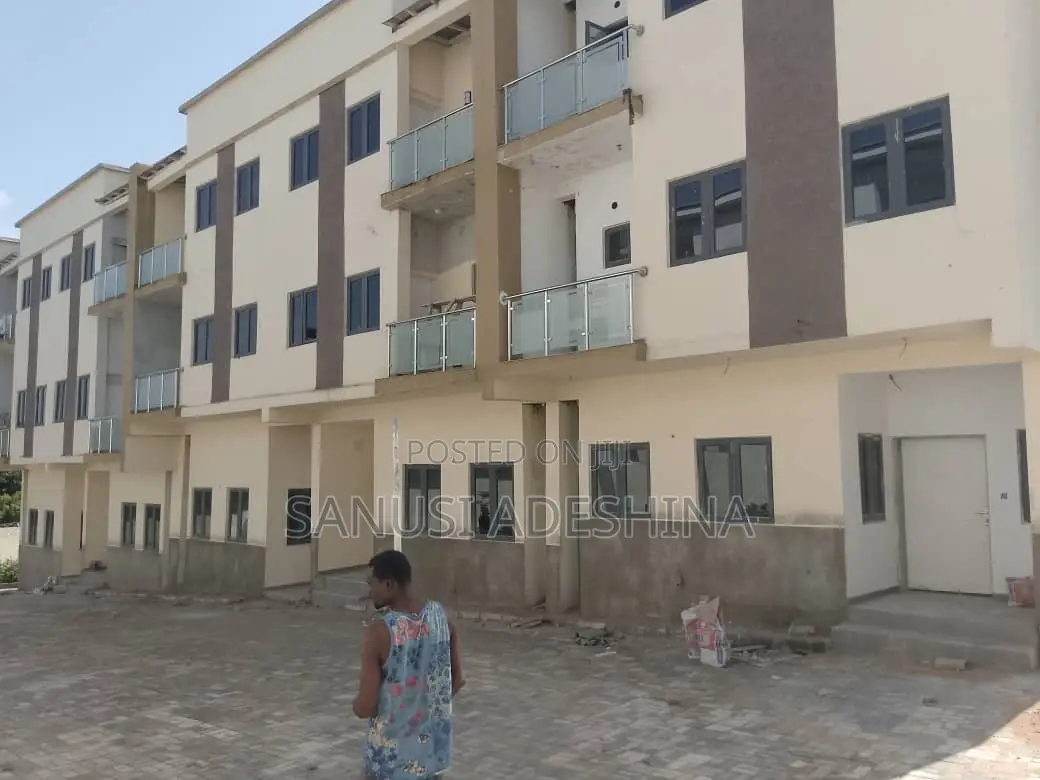 3bdrm Block of Flats in Katampe for sale in Katampe Extension