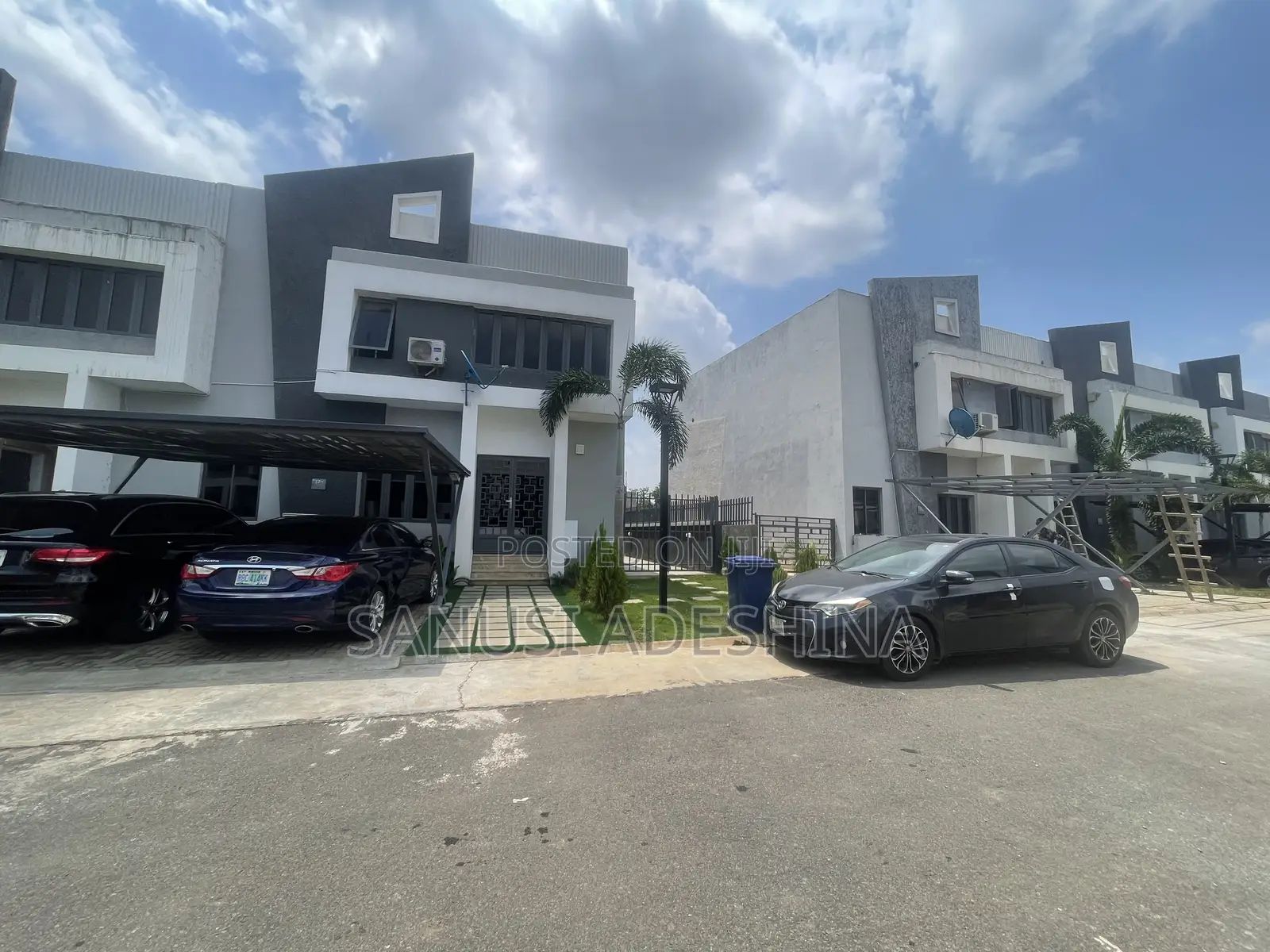 4bdrm Duplex in Life Camp,Fct Abuja for sale in Life Camp