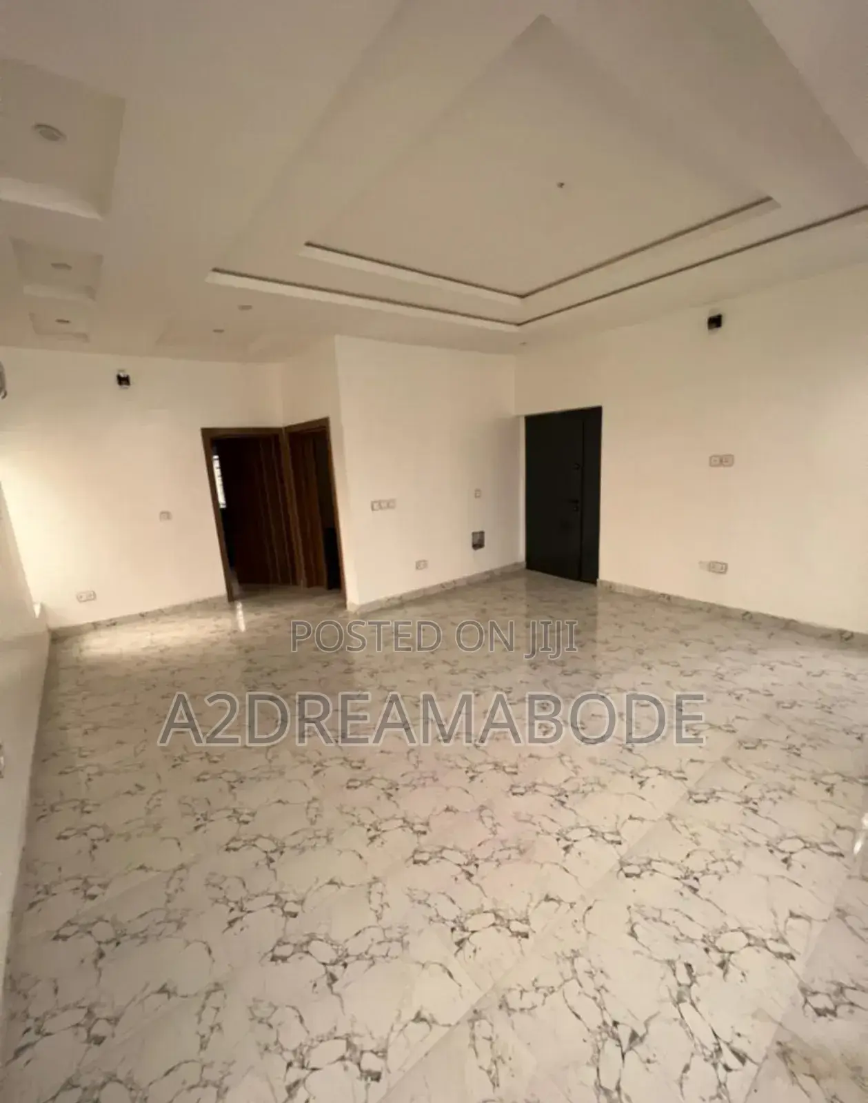 4bdrm Duplex in Omole Phase 1, Ikeja for sale in Ikeja