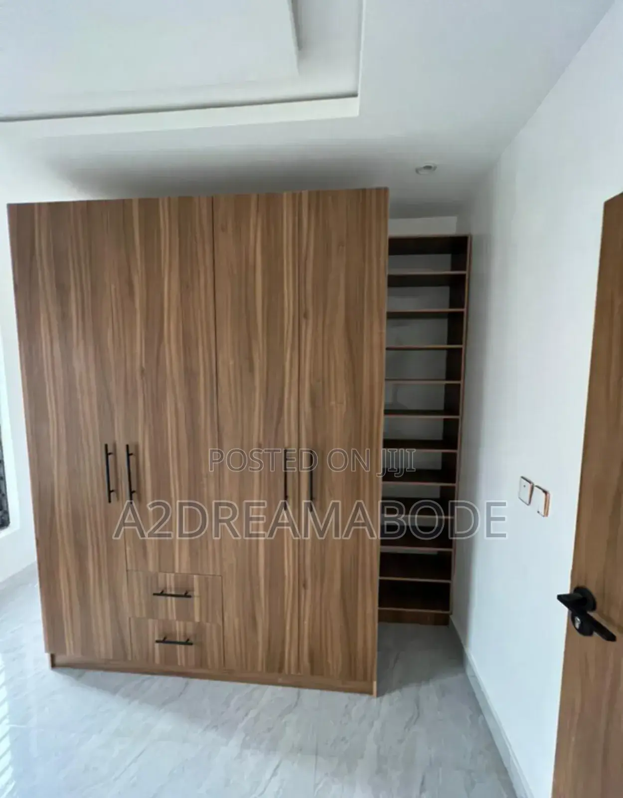 4bdrm Duplex in Omole Phase 1, Ikeja for sale in Ikeja