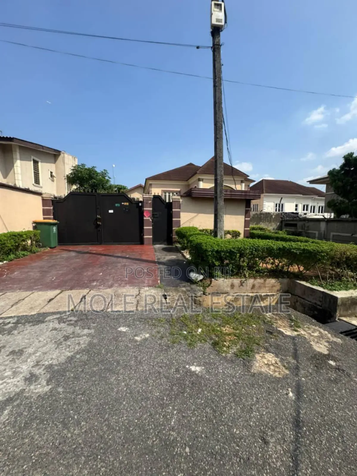 Furnished 4bdrm Duplex in Magodo, GRA Phase 2 Shangisha for sale in GRA Phase 2 Shangisha