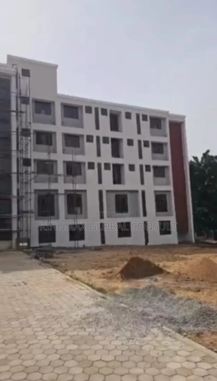 Two in Line Commercial Property Available for Sale in Zone 7 / Wuse
