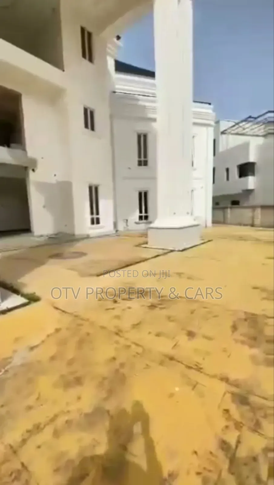 Furnished 7bdrm Mansion in Lekki Phase 1 for sale in Lekki Phase 1