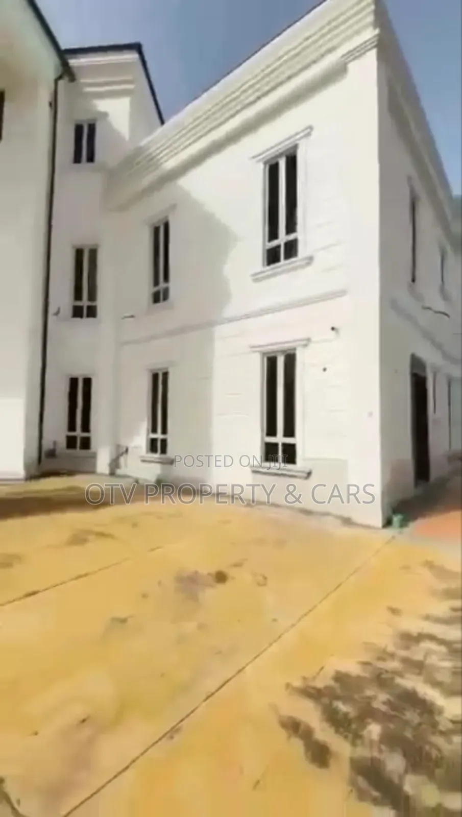 Furnished 7bdrm Mansion in Lekki Phase 1 for sale in Lekki Phase 1