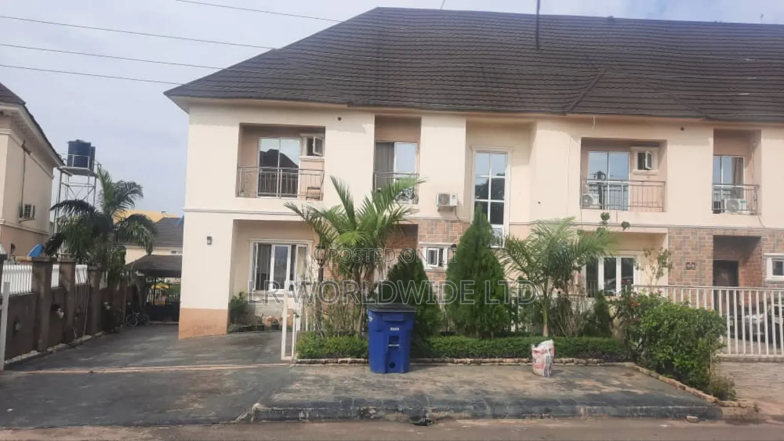 4bdrm Duplex in Riverpark, Lugbe District for sale in Lugbe District