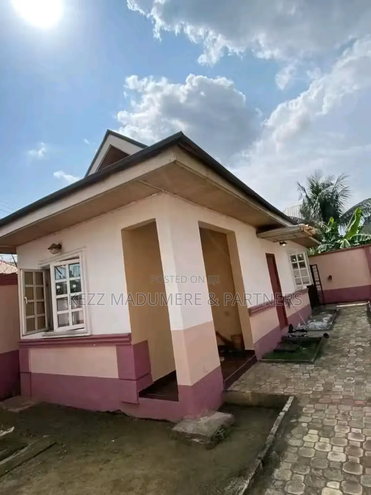 5bdrm Duplex in Sars Road , Port for sale in Port-Harcourt