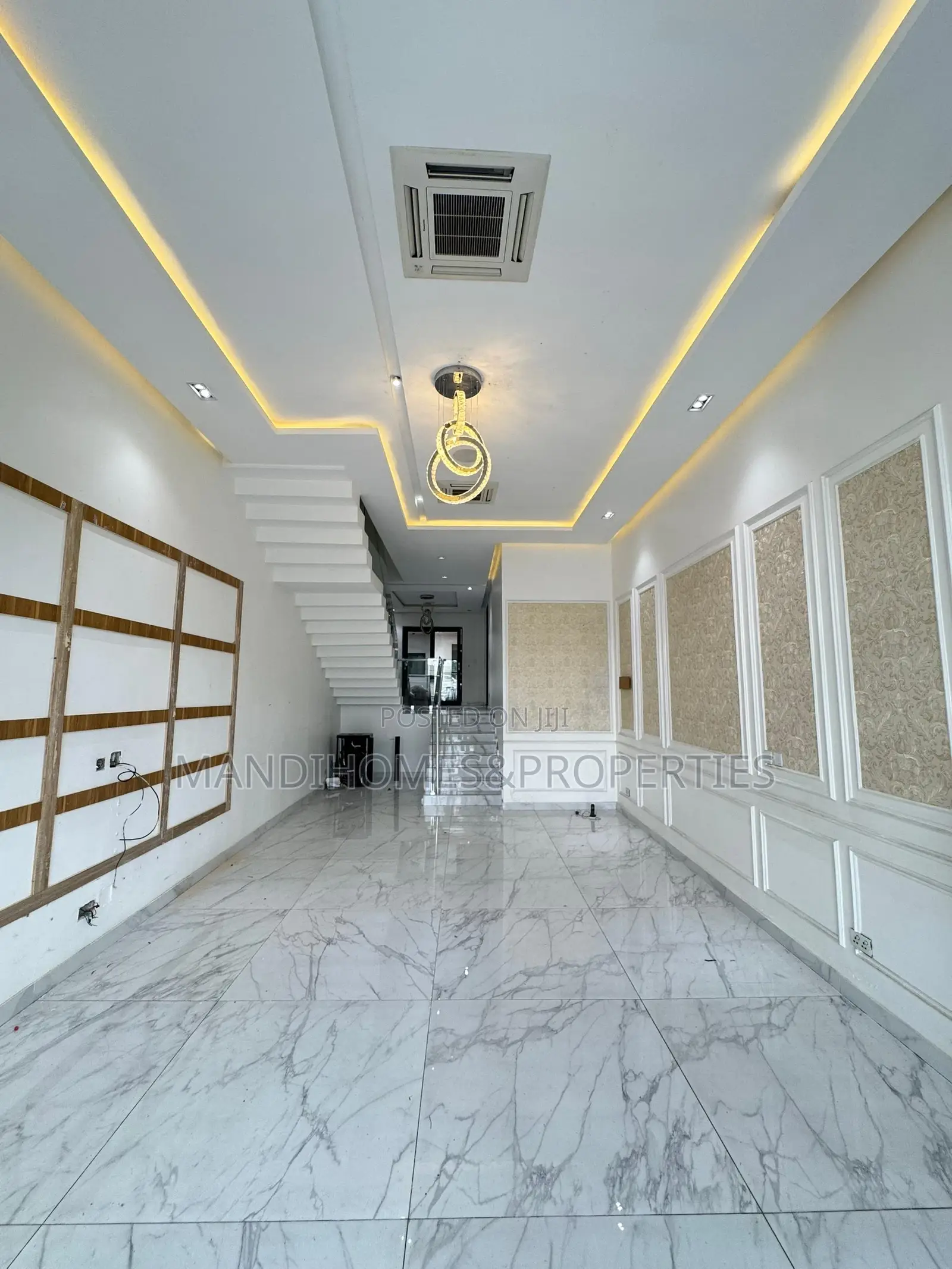 5bdrm Duplex in Old Ikoyi for sale in Old Ikoyi
