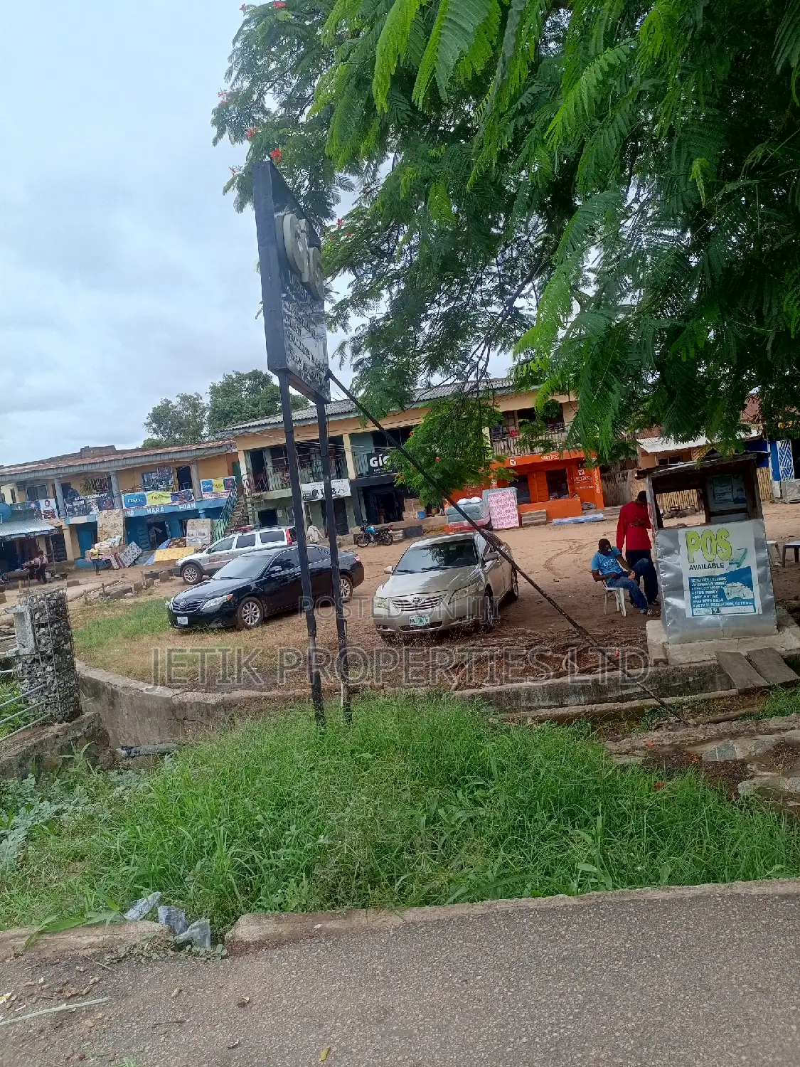 A Commercial Property for Sale in Makurdi