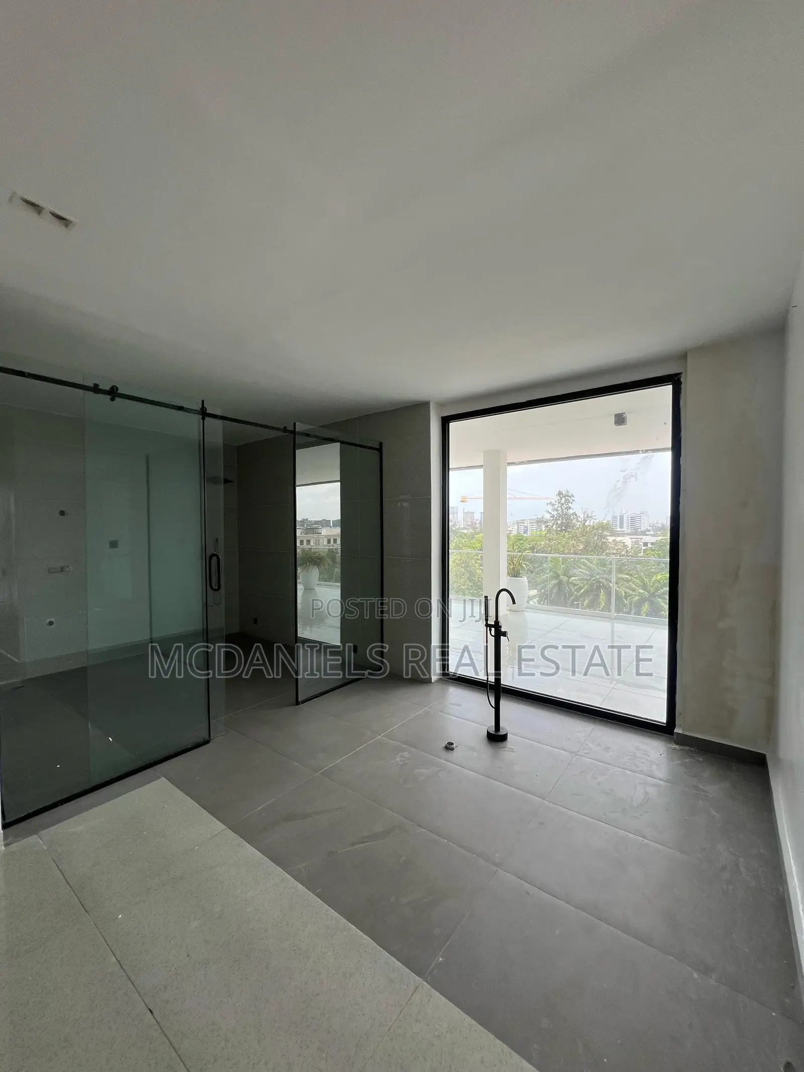 6bdrm Maisonette in Old Ikoyi for sale in Old Ikoyi