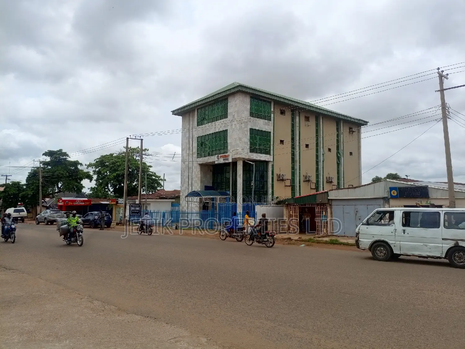 A Wonderful Commercial Property for Sale in Makurdi