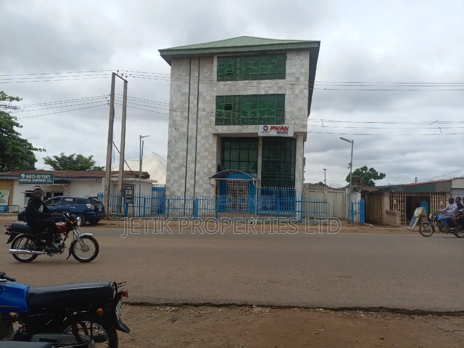 A Wonderful Commercial Property for Sale in Makurdi
