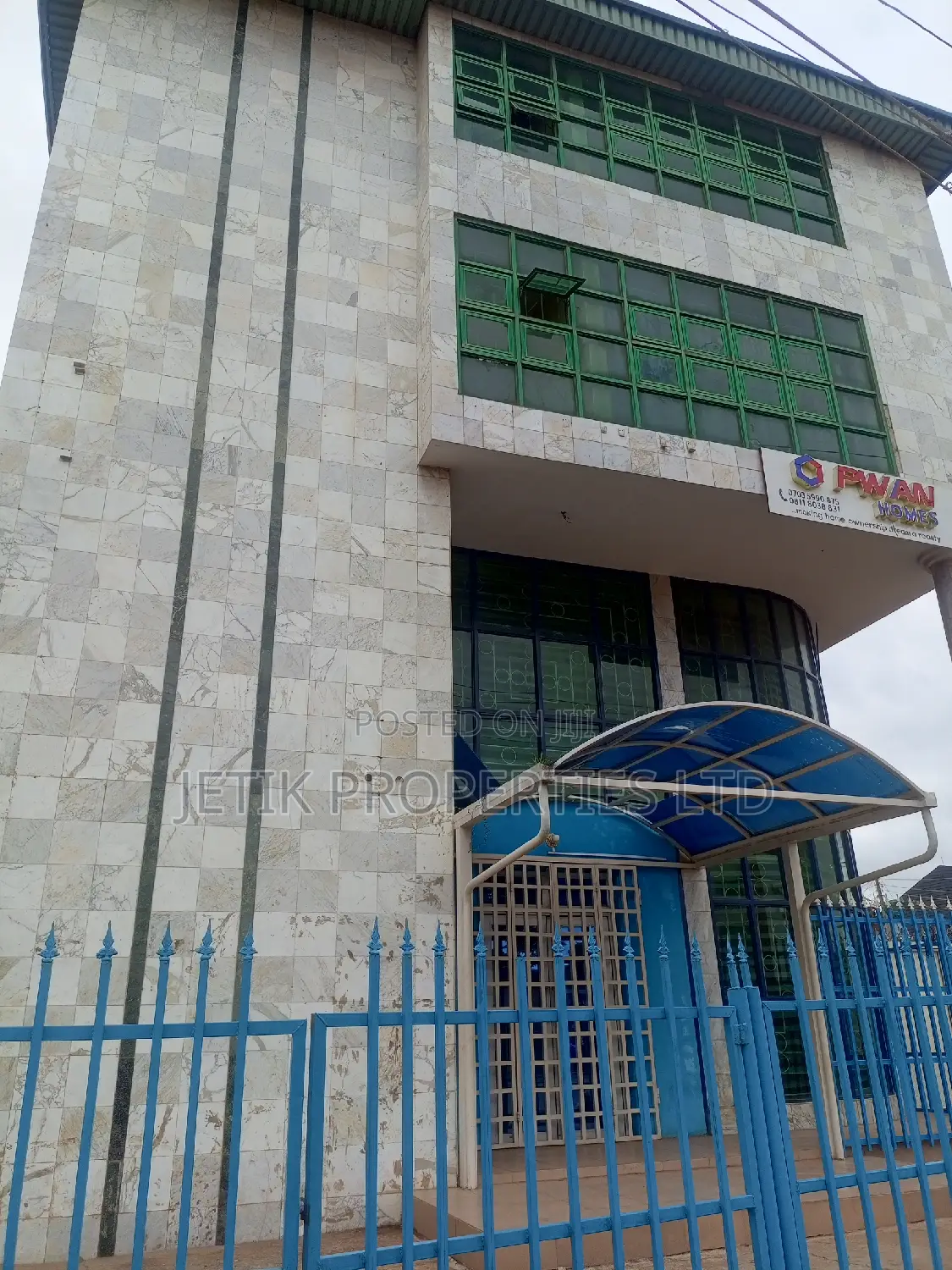 A Wonderful Commercial Property for Sale in Makurdi