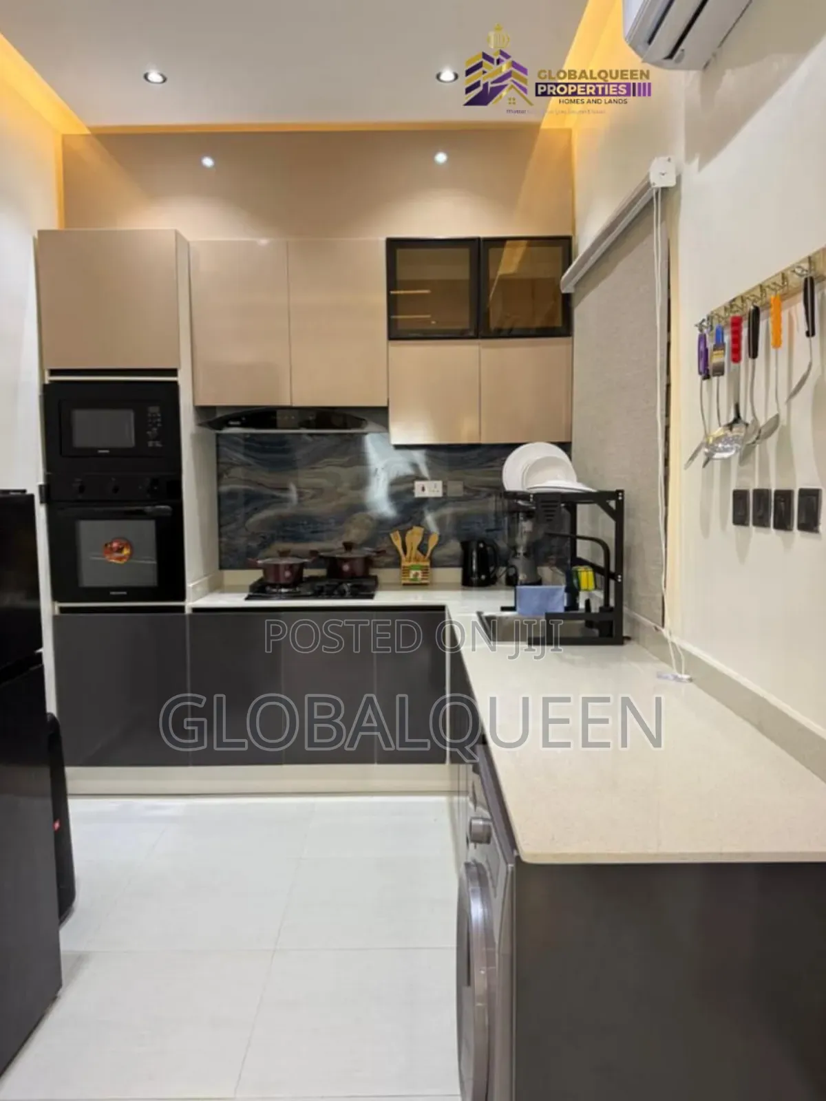 3bdrm Duplex in Capital Loft, Aiyeteju for sale in Aiyeteju
