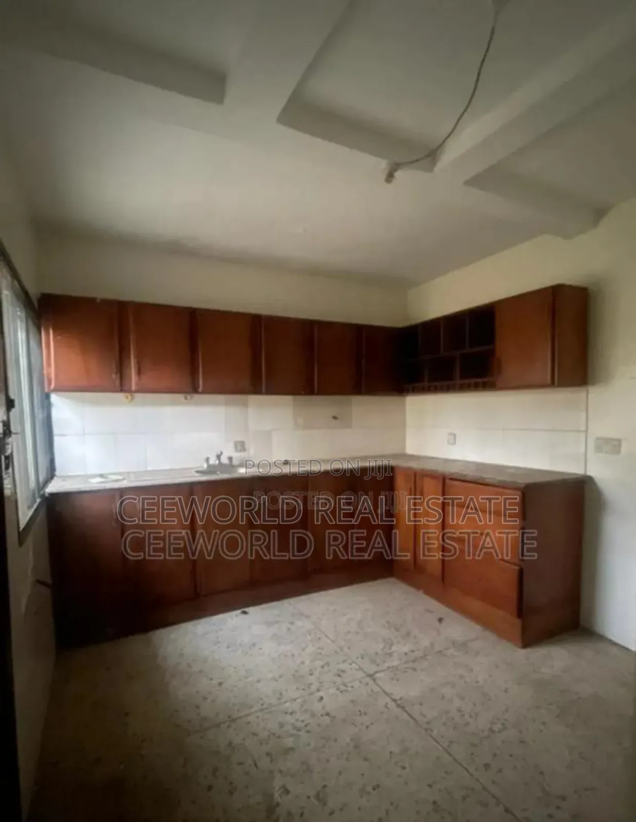 5 Bed Duplex for Lease Good for Commercial or Residential in Bodija