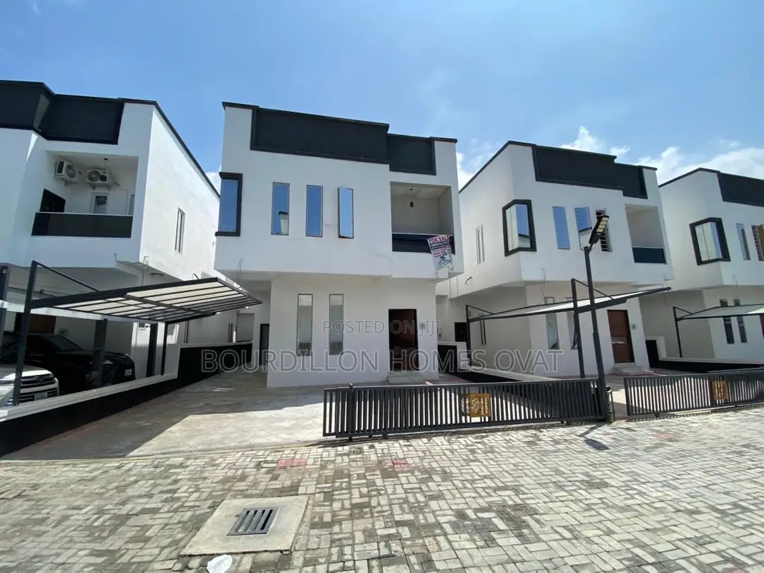 4bdrm Duplex in Lekki for sale in Lekki