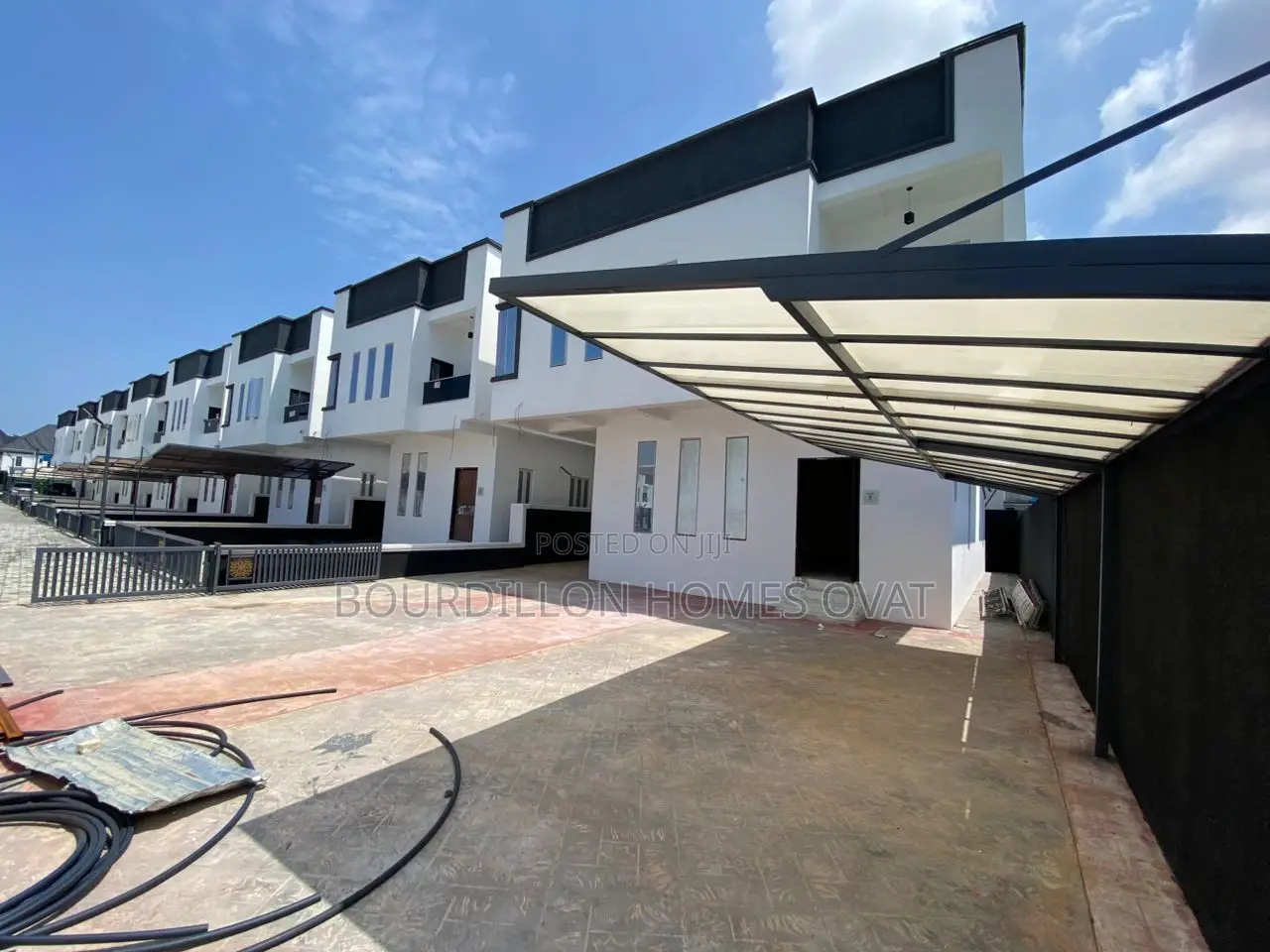 5bdrm Duplex in Lekki for sale in Lekki
