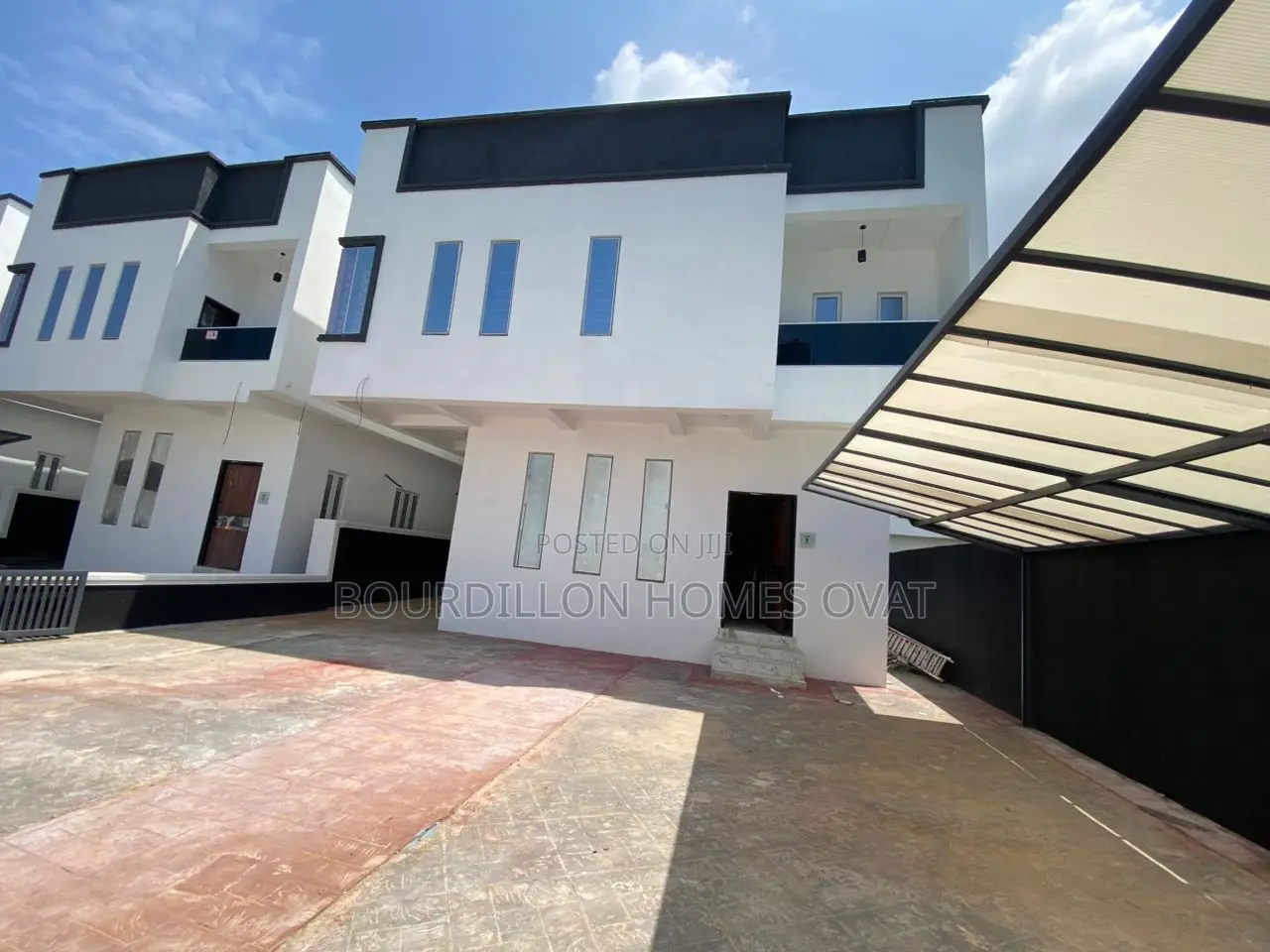 5bdrm Duplex in Lekki for sale in Lekki