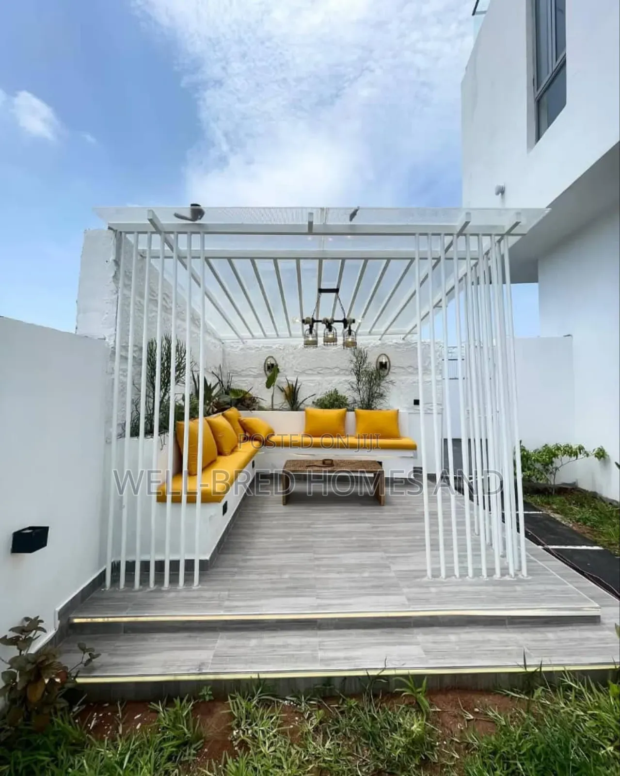 5bdrm Duplex in Osapa London Lekki for sale in Lekki