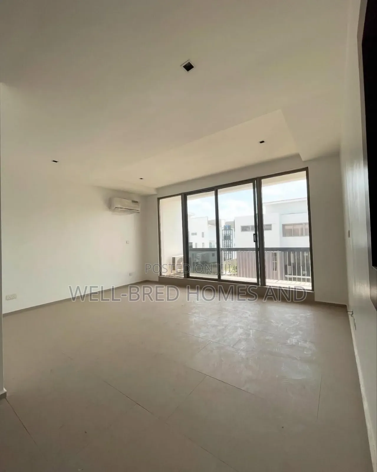 3bdrm Apartment in Ikoyi Lagos for sale in Ikoyi