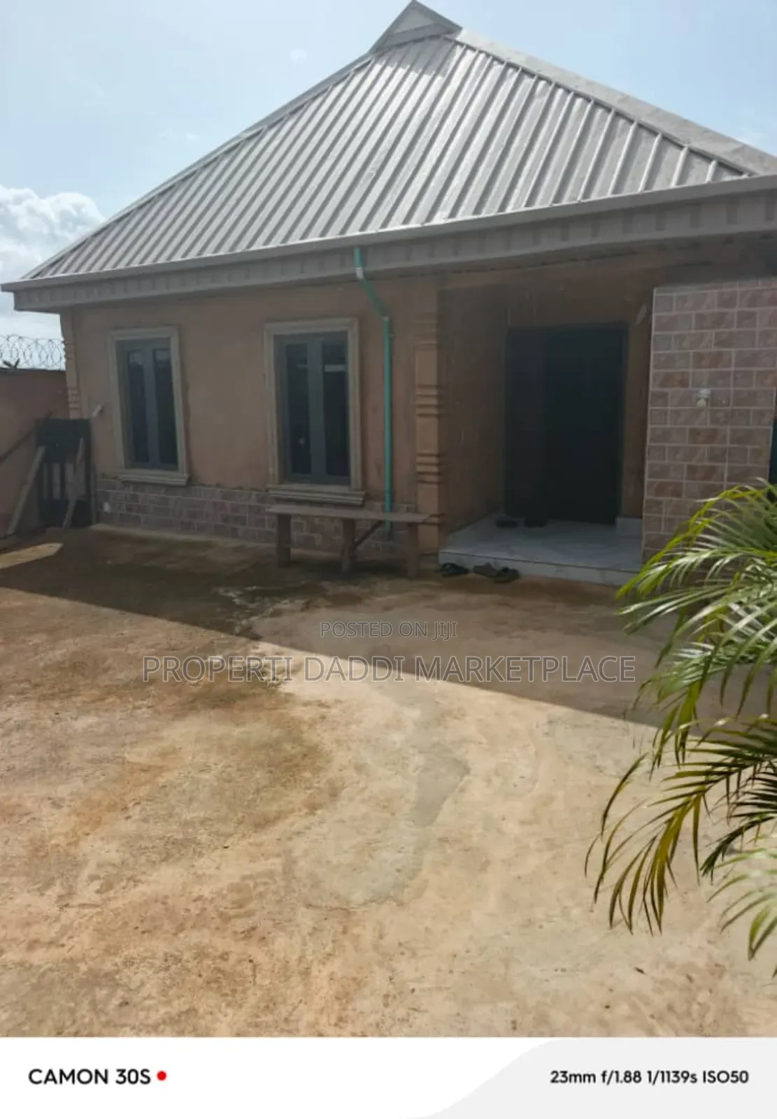 3bdrm Bungalow in Ayobo for sale in Ayobo