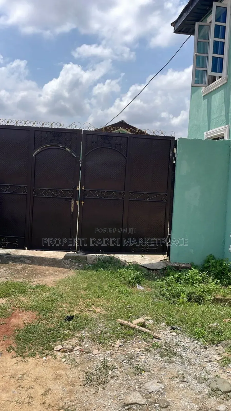4bdrm Bungalow in Ipaja Road for sale in Ipaja Road