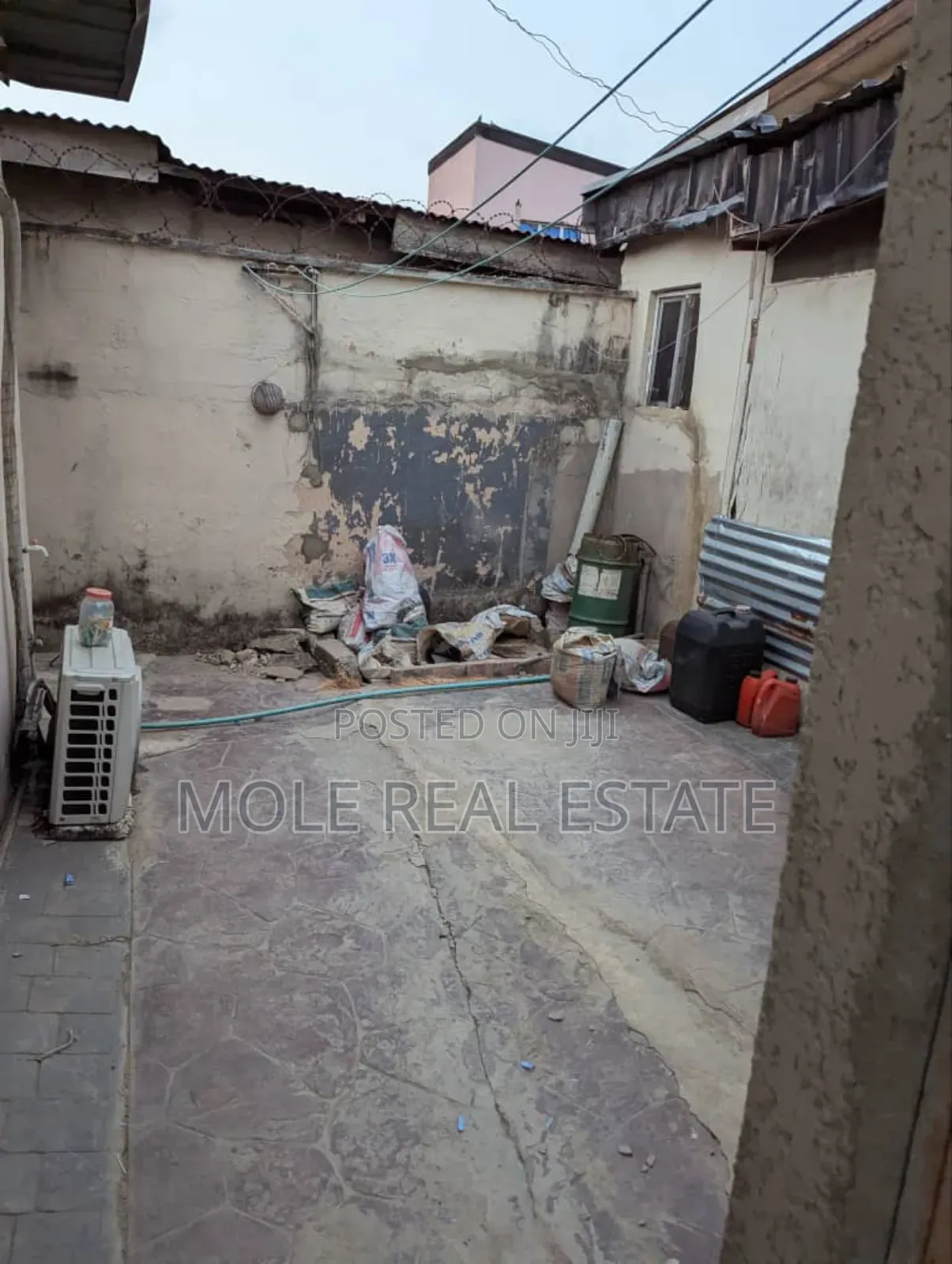 Furnished 8bdrm Block of Flats in General Bustop, Ikotun/Igando in Ikotun/Igando