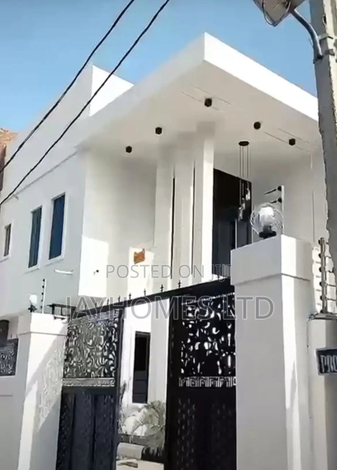 4 Bedroom Luxury Duplex in Back of Macdons Asaba for Sale in Oshimili South