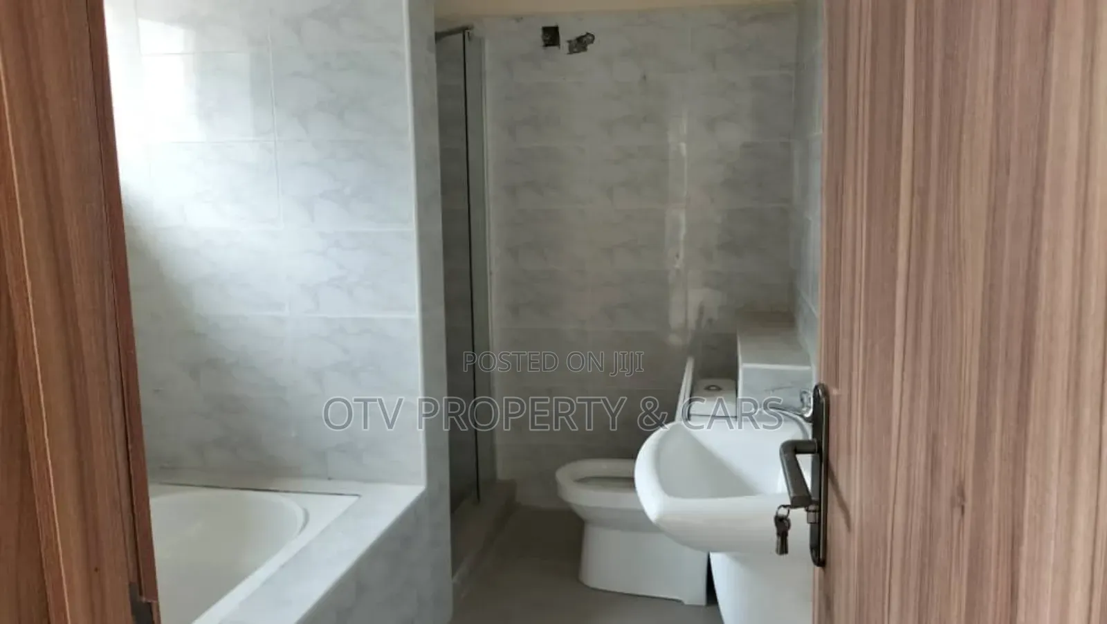 Furnished 4bdrm Townhouse/Terrace in Lekki for sale in Lekki