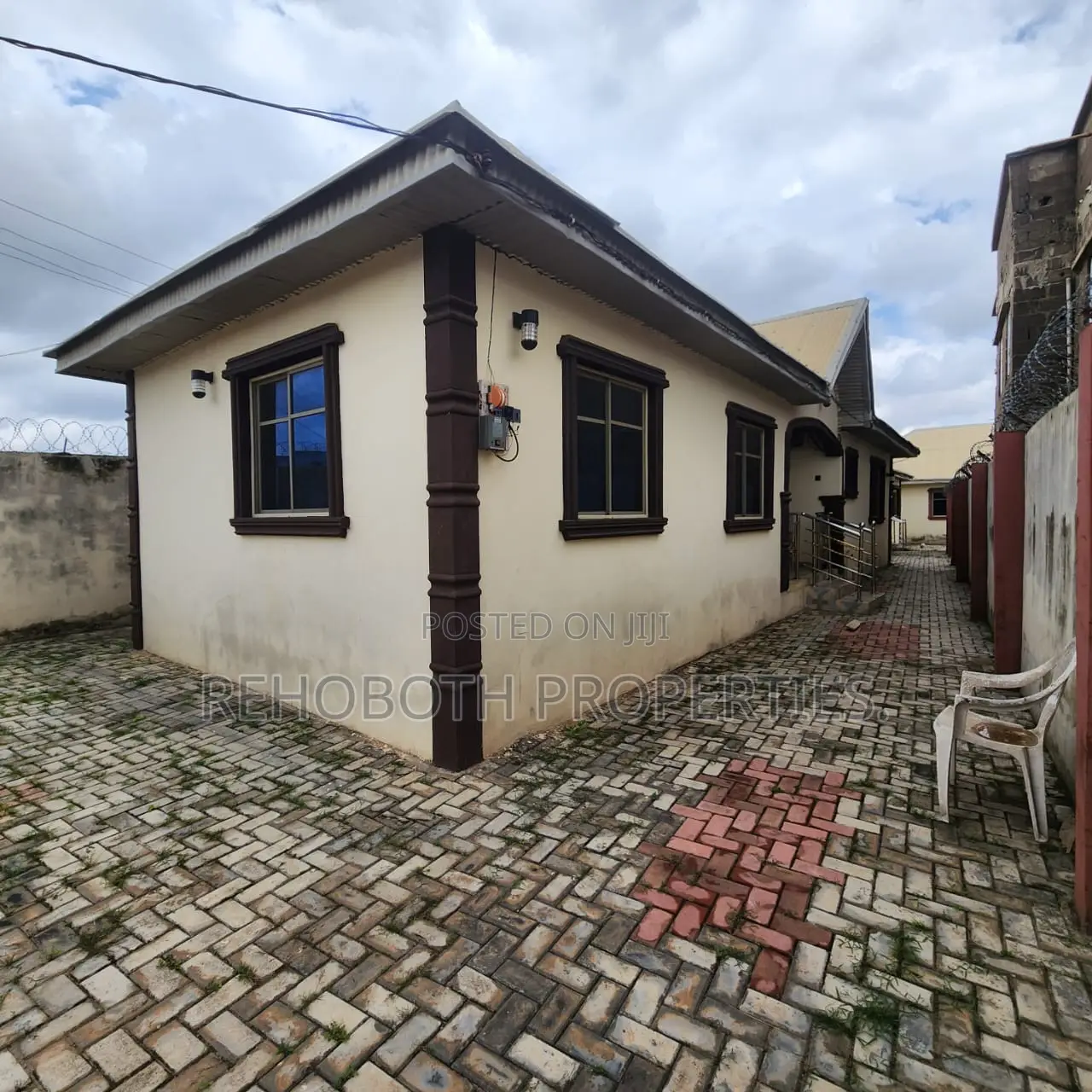 4bdrm Bungalow in Iyana Church, Ibadan for sale in Ibadan