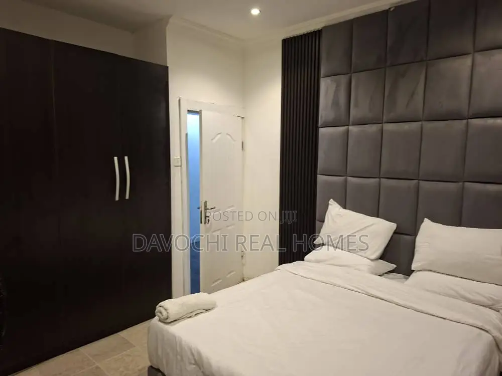 Furnished 3bdrm Apartment in Lekki Phase1 for rent in Lekki Phase 1
