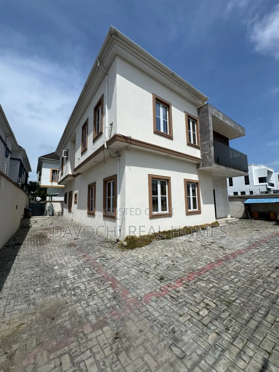5bdrm Duplex in Osapa London for rent in Osapa london