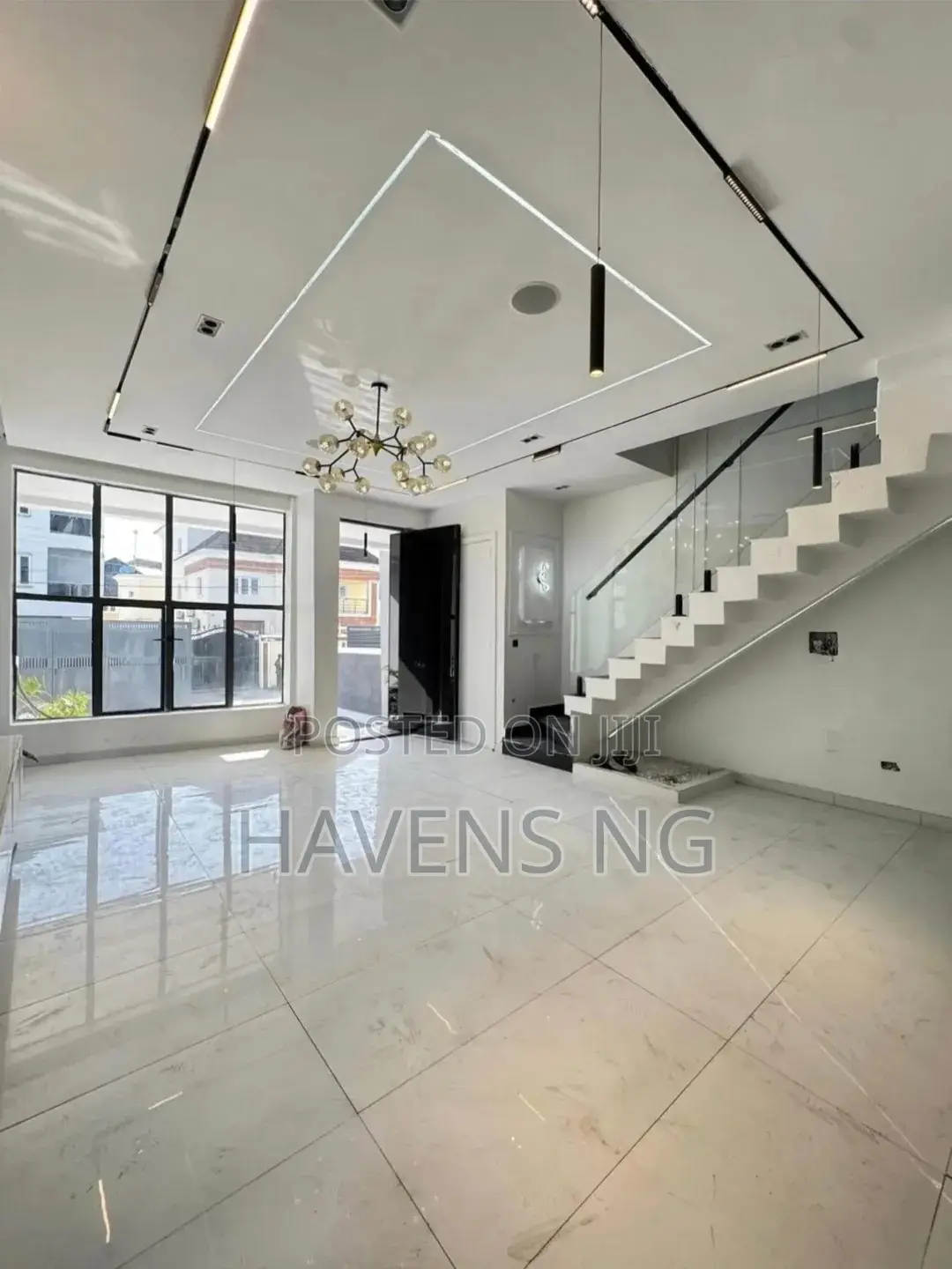 4bdrm Duplex in Ikota for sale in Ikota