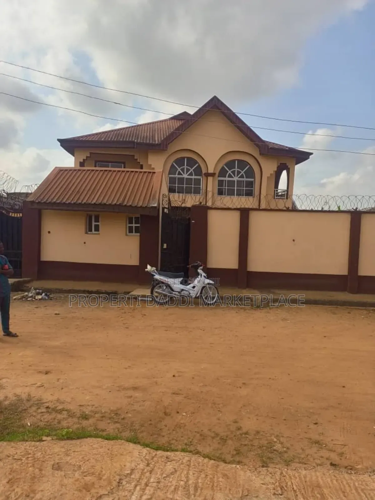 3bdrm Block of Flats in Ayobo for sale in Ayobo