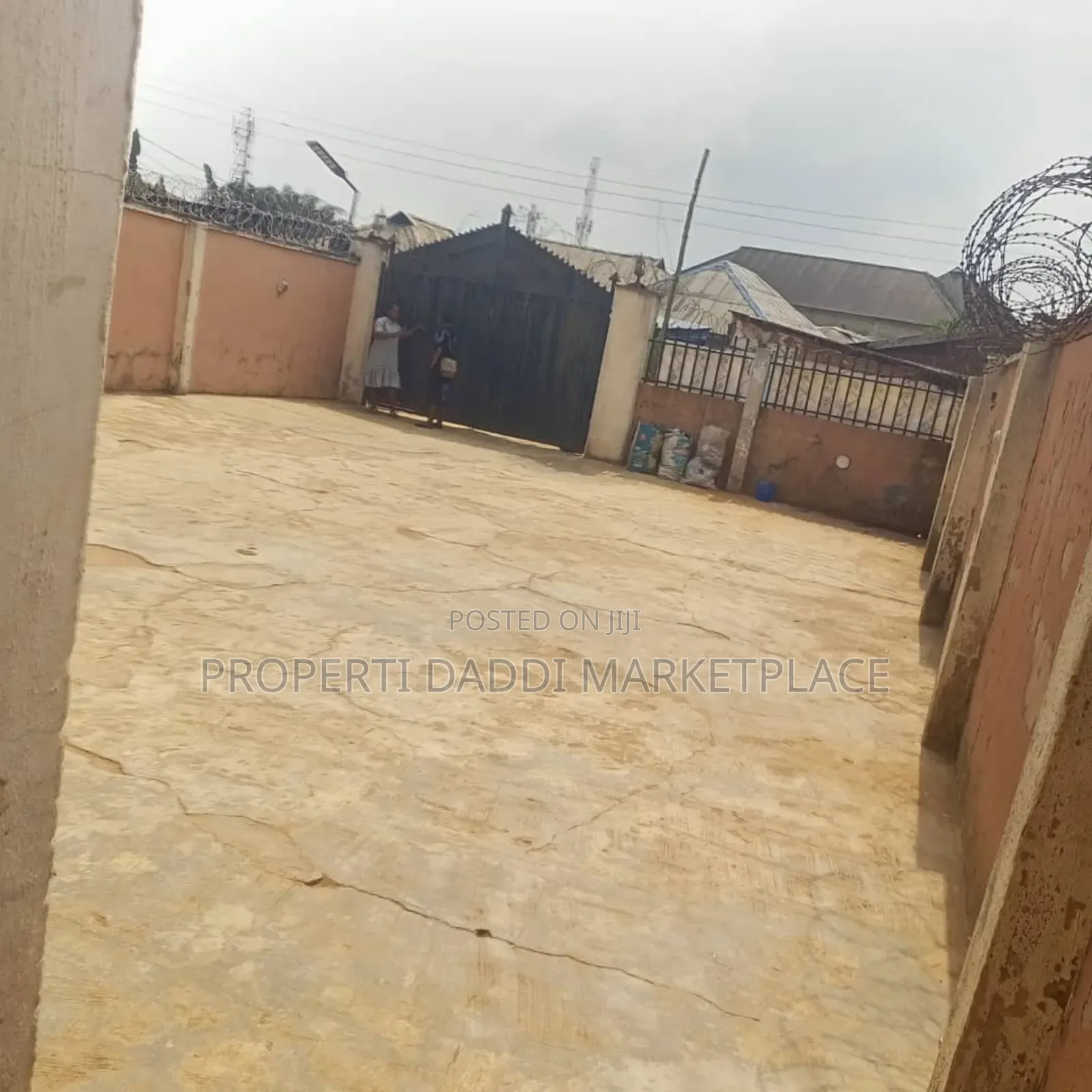 3bdrm Bungalow in Ayobo for sale in Ayobo