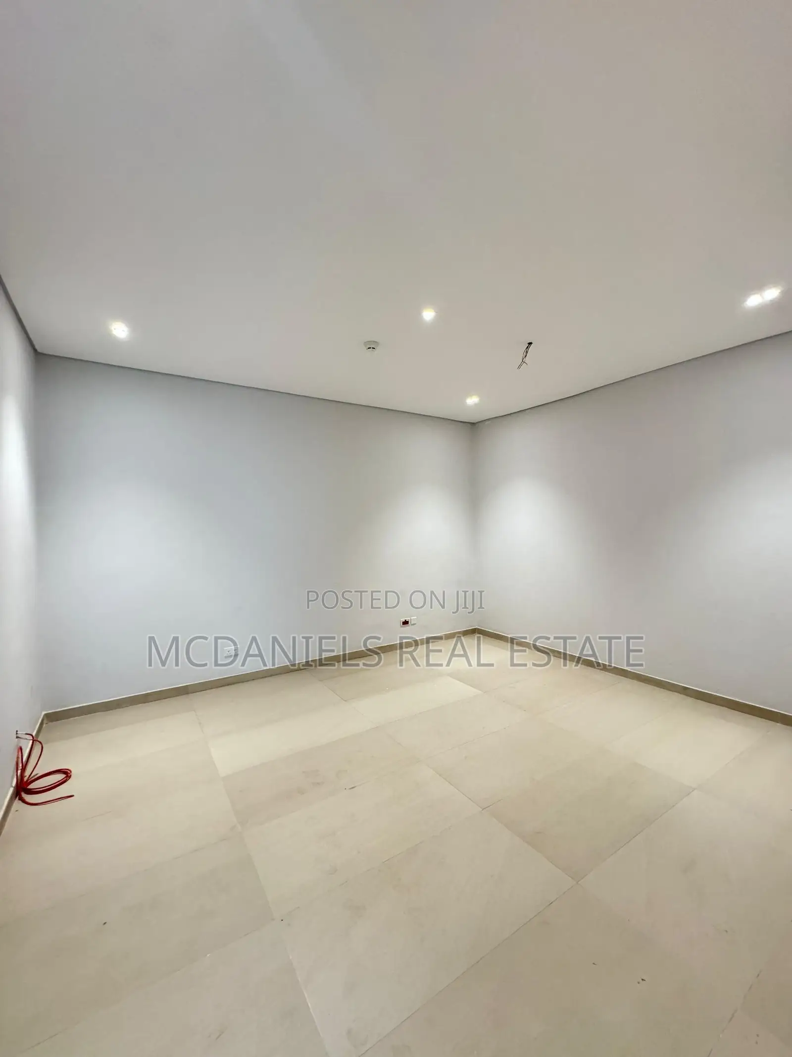 4bdrm Duplex in Banana Island for sale in Banana Island