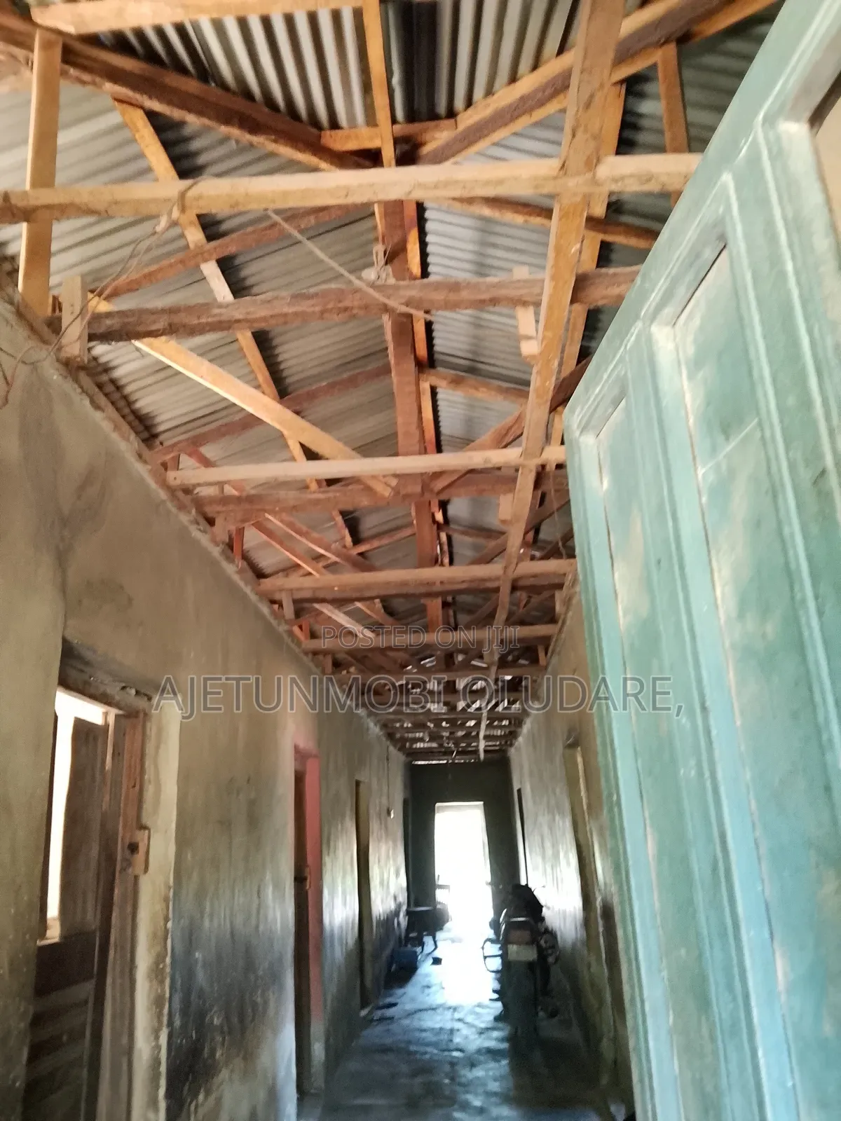8bdrm Bungalow in Alasia Omisanjana for sale in Ado Ekiti