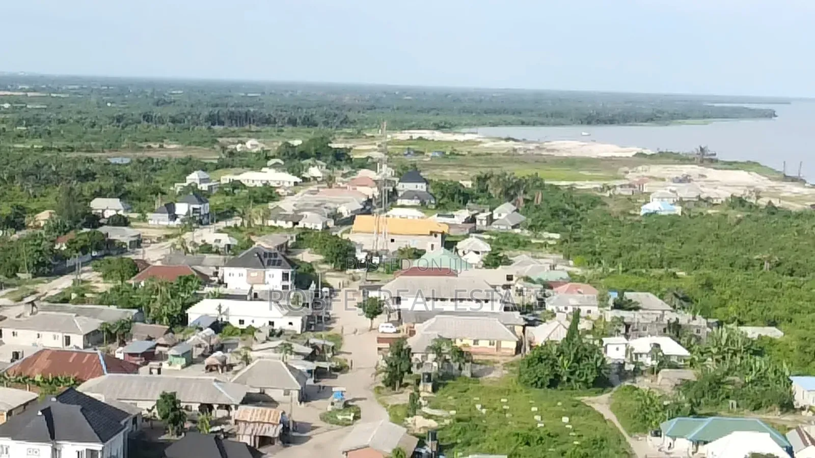 Lagoon Front Plots in Elerangbe
