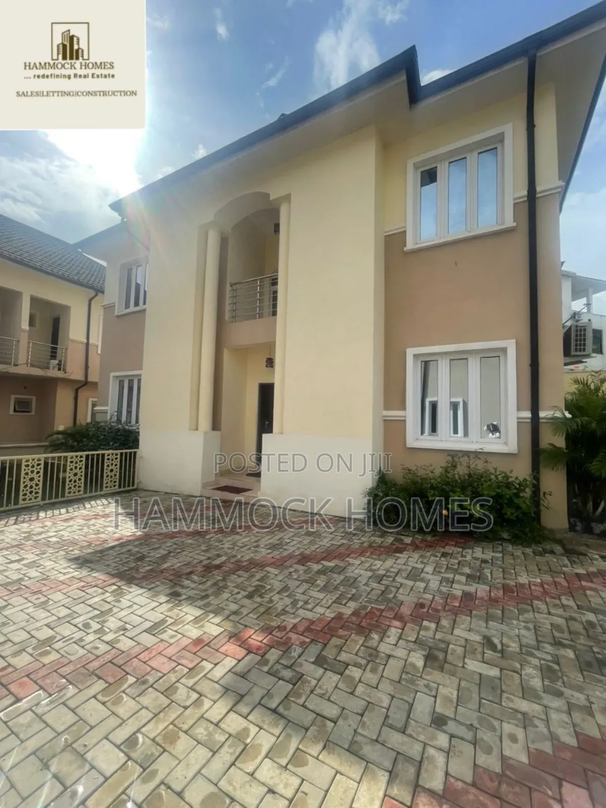 Furnished 5bdrm Duplex in Agodi Gra for sale in Agodi